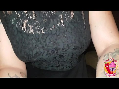 ❤️ Šuchtavá nevlastná sestra mu dáva orál a španielčinu Super porno na nás